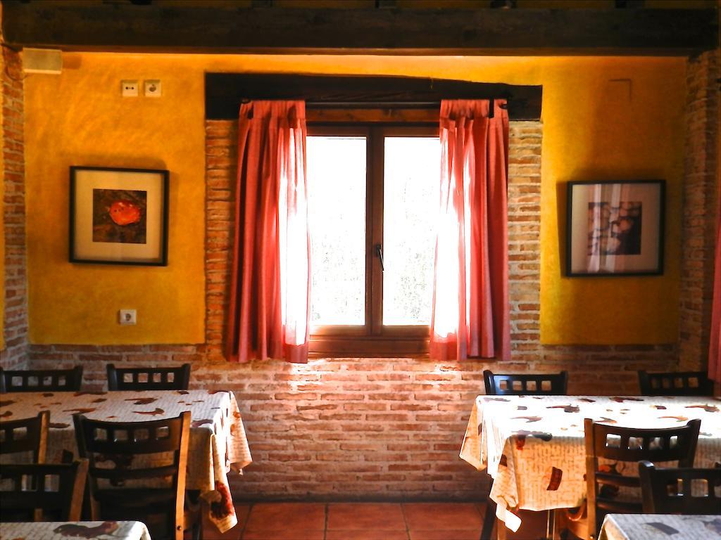 Hostel El Lago, Caceres Jaraiz de la Vera Exteriör bild