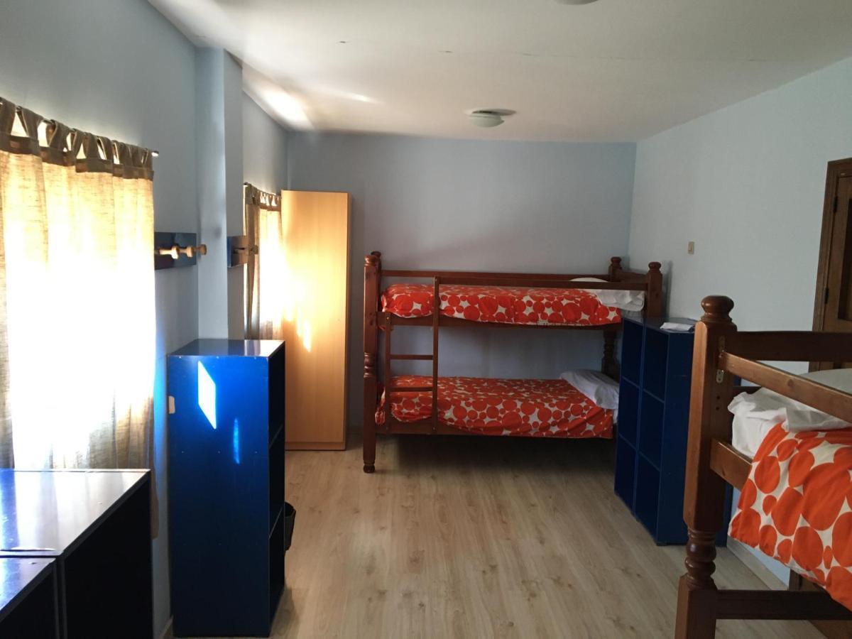 Hostel El Lago, Caceres Jaraiz de la Vera Rum bild